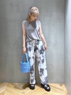 夏の『定番コーデ』に任命ッ！ 楽ちん & おしゃれで最強♡【イージーパンツコーデ】