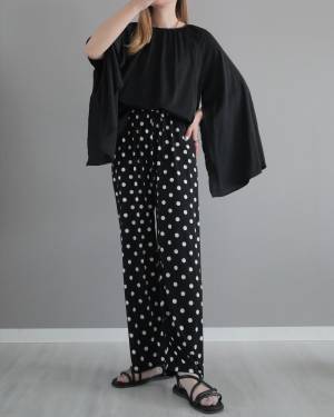 夏の『定番コーデ』に任命ッ！ 楽ちん & おしゃれで最強♡【イージーパンツコーデ】