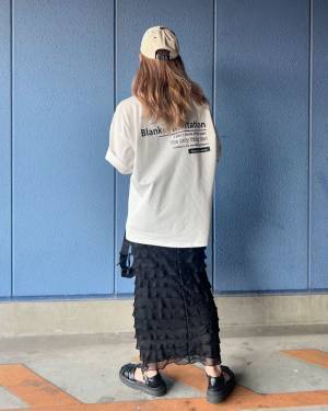 360度カワイイって最強ーーーッ！ 後ろ姿も抜かりなし♡【バックプリントT】