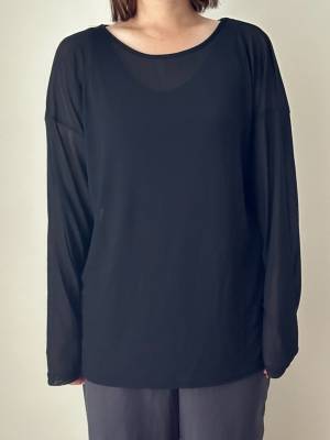 コスパ最強！【SHEIN】程よいゆるさがgood！「シンプルシアーT」