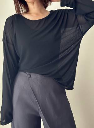 コスパ最強！【SHEIN】程よいゆるさがgood！「シンプルシアーT」