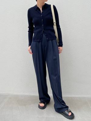 ずっと待ってた！【ユニクロ】の名品「タックワイドパンツ」に新色登場！