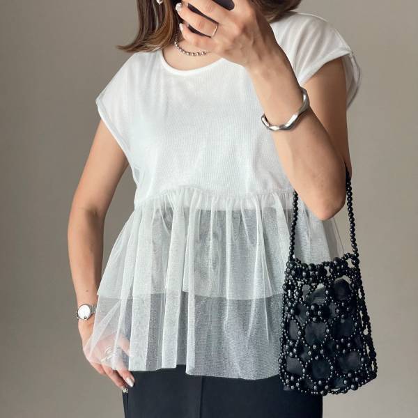 ほんのりラメ入り♡【しまむら】高見え間違いなしの「チュールドッキングトップス」