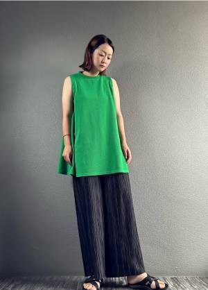 夏にサラッと着こなせる！【coca】楽ちん嬉しい「ウェーブプリーツパンツ」