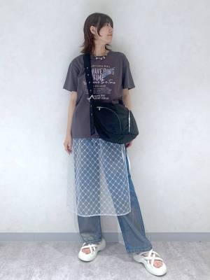 ＜オシャレさんに学ぶ♡＞この夏マネしたい【バンドTコーデ】って？