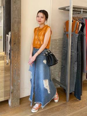 この夏、絶対取り入れたい！！ おしゃれ見えする【カラートップス】って？