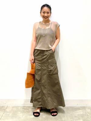 『いつも同じジーンズ』→【GU】の「今っぽロングスカート」で脱マンネリ♡