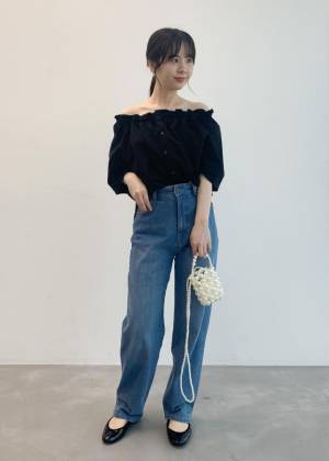 今季はヘルシーに！ さりげなさに惹かれる【肌見せコーデ】に注目♡