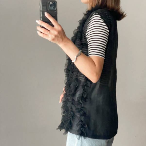 くしゅくしゅ感が可愛い♡【しまむら】大人っぽい「チュールベスト」