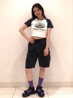 え、めっちゃかわいぃぃい♡【GU】完売前にゲットしたい！「短丈グラフィックT」