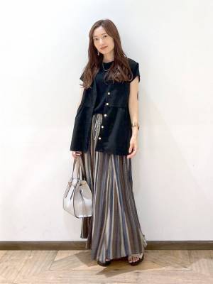 今買って長く使える！【グローバルワーク】着るだけでサマ見え♡「ペプラムベスト」