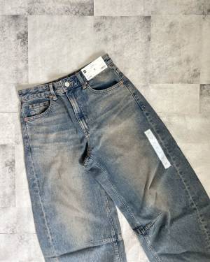 9月上旬全店発売予定！【GU】話題の「ジーンズ」を徹底解説！