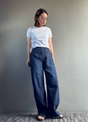 スタイルアップが叶う！？【Re:EDIT】「カーブデニムパンツ」着回しコーデ