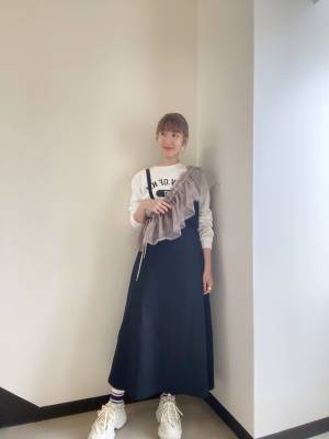 脚長 ＆ 美脚を狙える！！【SHEIN】ゴツ可愛い♡「厚底スニーカー」