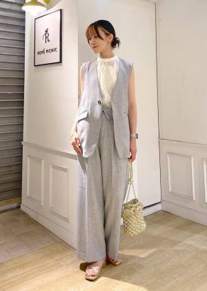 爽やかさ溢れ出す♡【ROPÉ PICNIC】涼しげ可愛い「シアーブラウス」