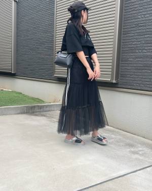 770円ってホント？【しまむら】スポーツMIXデザインがオシャレ！「ライン入りチュールスカート」