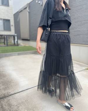 770円ってホント？【しまむら】スポーツMIXデザインがオシャレ！「ライン入りチュールスカート」