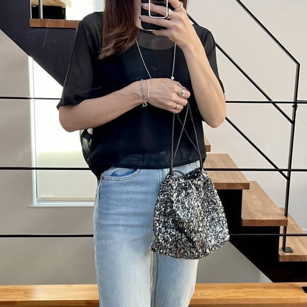 一癖アリがたまらん！【BEAUTY&YOUTH】ギフトにもぴったりな「シルバーバングル」