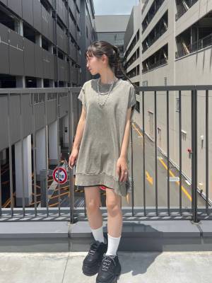 《1枚でトレンドコーデが完成♡》ヘルシーな肌見せが叶う【今っぽミニワンピ】って？