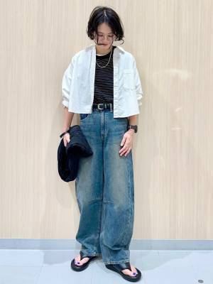 人気で『発売延期』だって！？【GU】SNSで話題♡「バレルレッグジーンズ」って？