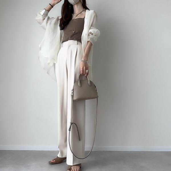 この夏、試したい！ “上品な肌見せ”が叶う【キャミ × シアー】合わせって？