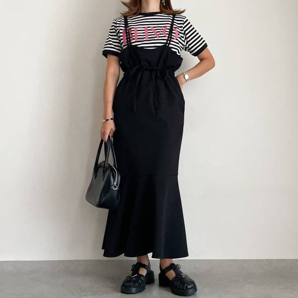 1点投入で即オシャレ♡【Avail】ピンクロゴが効いてる「ボーダーT」着回し術