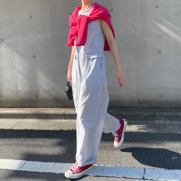 【冷房対策】バッチリ！ 温度調節にぴったりな「おすすめコーデ」