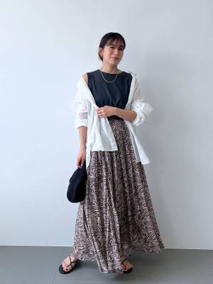 【冷房対策】バッチリ！ 温度調節にぴったりな「おすすめコーデ」