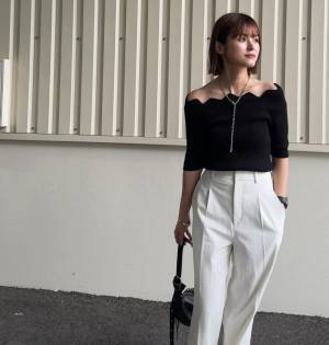 ＜着るだけで、イイ女♡＞大人にもオススメ【オフショルダー】