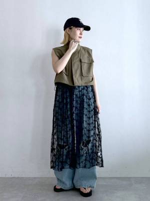 今【カーキ】が気になる！ 身に着けるだけでトレンド感♡「旬アイテム」