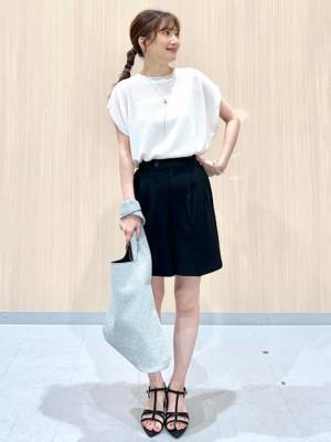 やっぱり真夏は《短め丈》穿きたい！【GU】いっきに盛れる♡「脚見せコーデ」