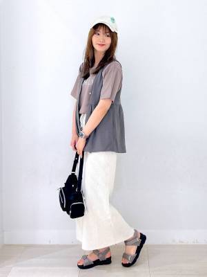 羽織るだけでサマ見え♡【グローバルワーク】秋も大活躍！「万能ベスト」