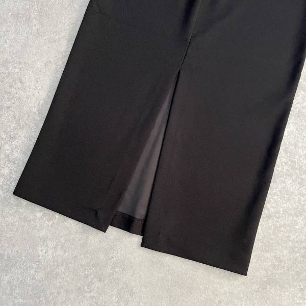 値下げキターッッ！！【UNIQLO : C】シルエットきれい♡「ナロースカート」