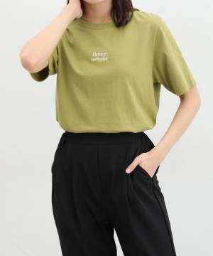 セール価格だと思った♡【ハニーズ】何枚あっても嬉しい！「高見えロゴT」