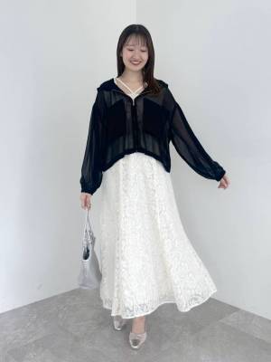 夏に映える！ 爽やか可愛い♡【白ワンピコーデ】