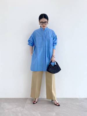 オンオフ愛用決定！ 鮮やか【ブルーシャツ】でクール美人に♡