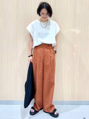 えっと、本当に990円？【GU】コスパ最強！「優秀ワイドパンツ」