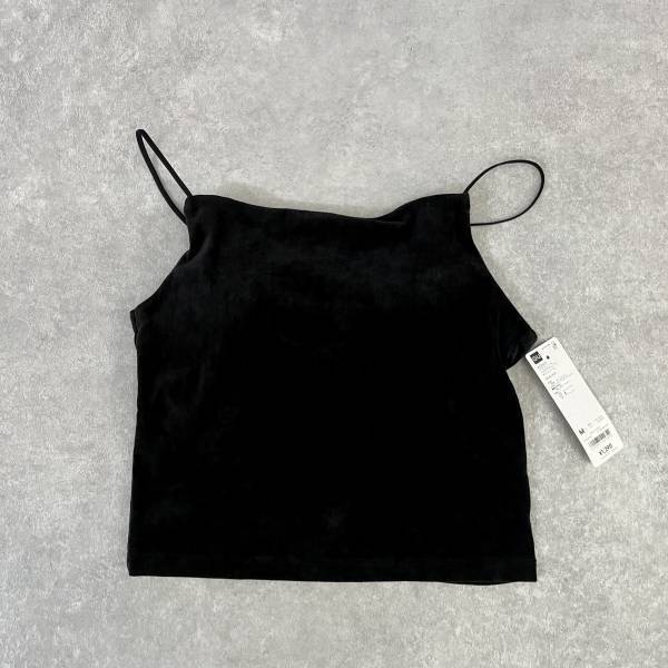 秋を先取り！【GU】高見えする「新作ベロアキャミ」着回しコーデ