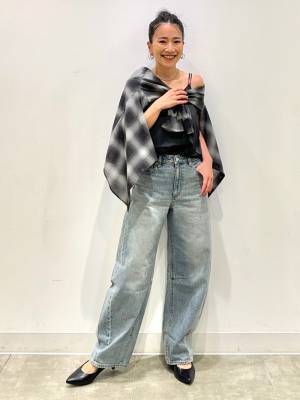 話題沸騰中！！【GU】おしゃ見え度半端ない♡「バレルレッグジーンズ」