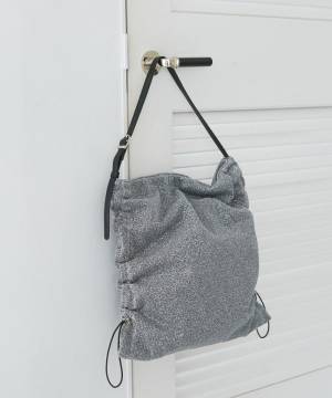 夏こそ“キラキラ”させてっ！【VIS】トレンド感もバッチリ♡ 注目の「ラメアイテム」