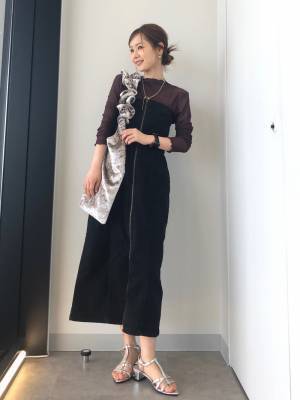 こりゃヘビロテ不回避だわ♡【GU】夏日に映える！ 大人っぽ「デニムワンピ」