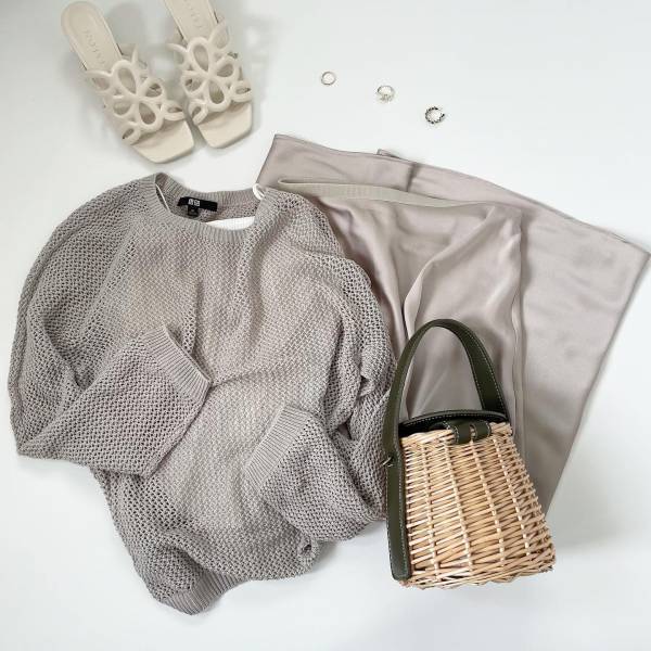 『買ってよかった』って！【ユニクロ】オンオフ使える♡「実力派スカート」