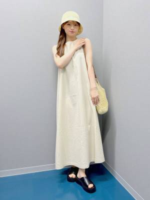 主役アイテムといえば！ 夏モテ【アイボリーワンピ】で大人可愛く♡