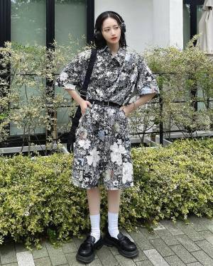 足元映えの【ハーフパンツ】がキテる！ おしゃれ上級者の「着こなし術」って？