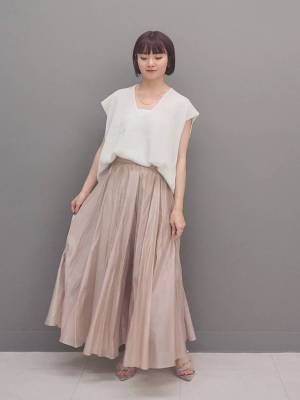 どの組み合わせが好き？【白 × カラー】で魅せる！ 夏の「爽やかコーデ術」