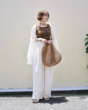 どの組み合わせが好き？【白 × カラー】で魅せる！ 夏の「爽やかコーデ術」