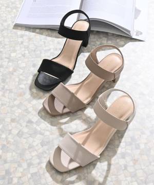 バリエーション豊富！【ハニーズ】毎日履きたい♡「最旬サンダル」