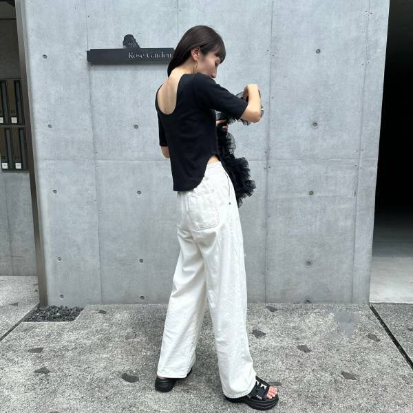 『子供っぽく見える』を回避！ お手本にしたい♡【大人カジュアルコーデ】