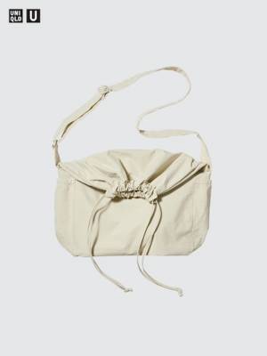 夏休みのお出かけに◎【ユニクロ】カジュアル可愛い！「ショルダーバッグ」