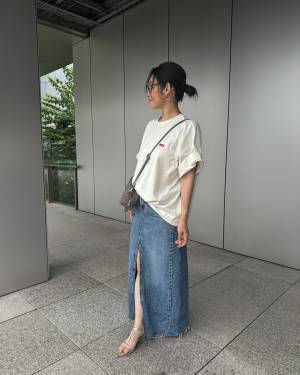 大人カジュアルに決まる♡【デニムスカート】の「着こなし術」をチェック！
